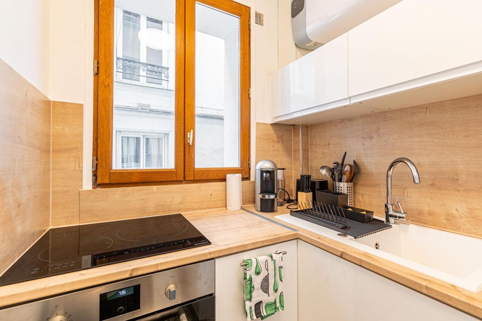 Guestready - Elegant Pres De Sacre-coeur Appartement Parijs